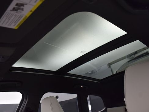 New 2026 BMW X1 xDrive28i w/ Technology Package image 15