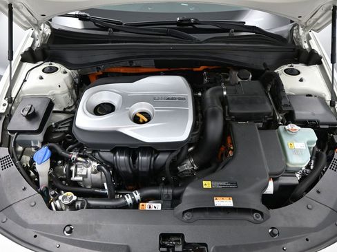 Used 2018 Kia Optima EX image 36