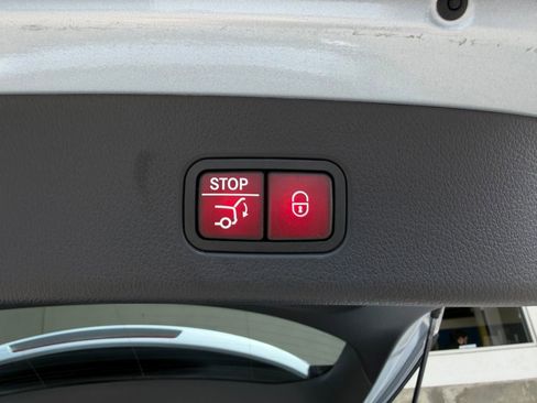 Certified 2023 Mercedes-Benz GLC 300 4MATIC image 19