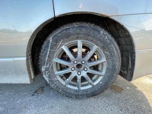 Used 2013 Nissan Quest SL image 14