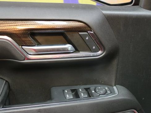 Certified 2023 Chevrolet Silverado 1500 LT AWD/4WD image 15