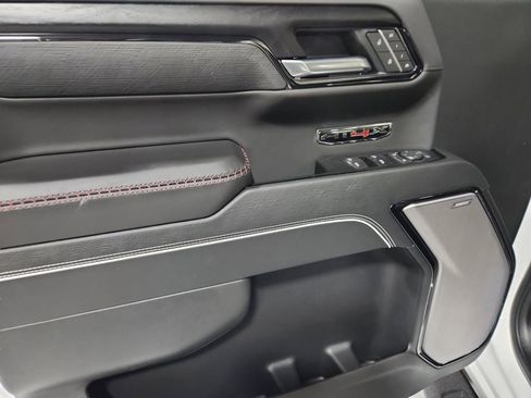 New 2026 GMC Sierra 1500 AT4X w/ LPO, Black Badging Package image 7