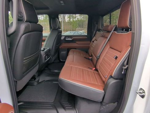 New 2026 GMC Sierra 3500 Denali Ultimate image 38