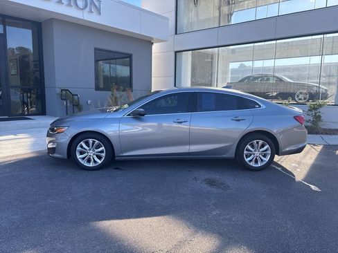 Used 2024 Chevrolet Malibu LT image 9
