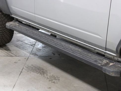 Used 2024 Ford Bronco Outer Banks w/ Sasquatch Package image 13