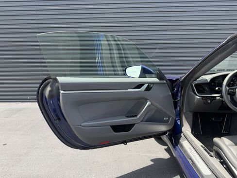 Certified 2021 Porsche 911 Carrera RWD image 16