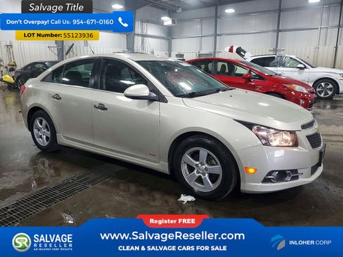 Used 2014 Chevrolet Cruze LT w/ RS Package FWD image 5
