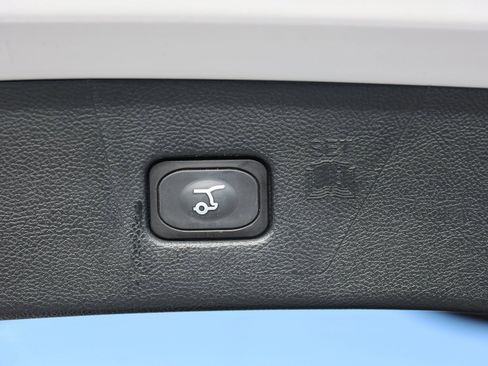 Certified 2022 Ford Edge ST image 15