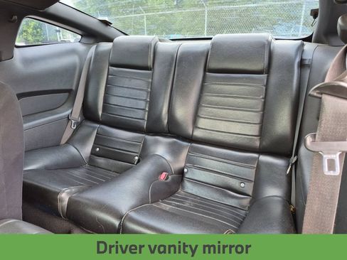 Used 2010 Ford Mustang GT Premium RWD image 31