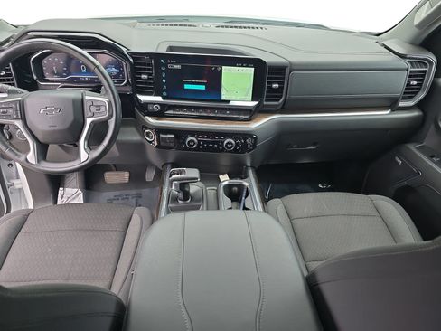 Used 2024 Chevrolet Silverado 1500 RST w/ Redline Edition AWD/4WD image 9