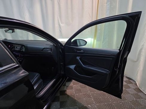 Used 2019 Volkswagen Jetta SEL image 34