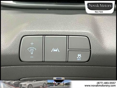 Used 2023 Hyundai Elantra SEL w/ Convenience Package image 20