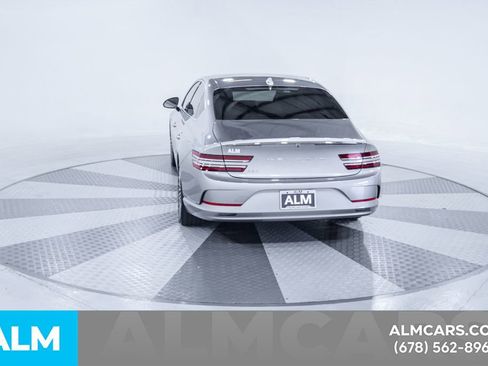 Used 2024 Genesis G80 image 9