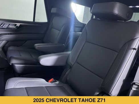 Certified 2025 Chevrolet Tahoe Z71 w/ Comfort Package AWD/4WD image 15