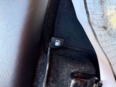 Used 2021 Chevrolet Spark LT image 30