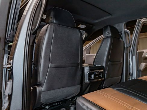 Used 2023 Chevrolet Silverado 1500 High Country w/ Technology Package image 25