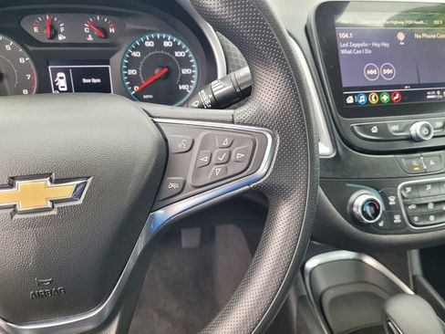 Used 2024 Chevrolet Malibu LT FWD image 23