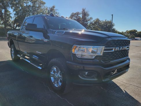 Used 2022 RAM 2500 Big Horn w/ Level C Equiment Group image 3