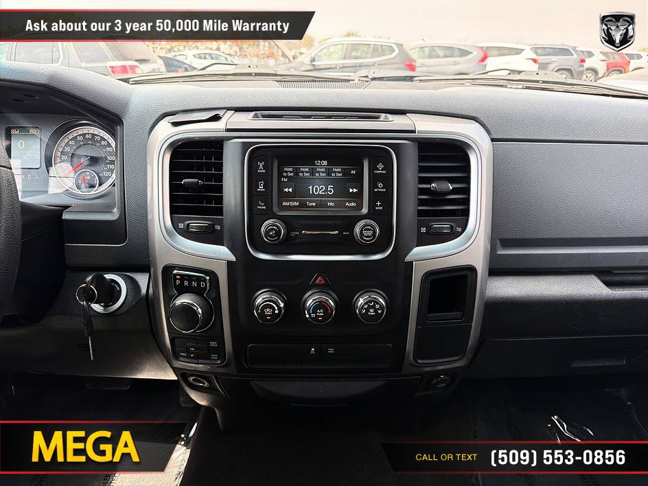 Used 2017 RAM 1500 Classic SLT AWD/4WD image 18