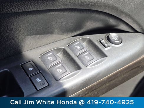 Used 2019 GMC Canyon SLE w/ Elevation Edition AWD/4WD image 24