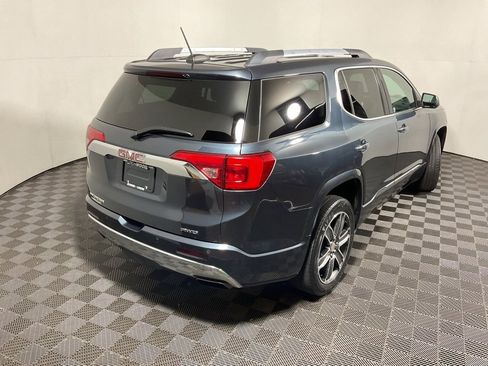 Used 2019 GMC Acadia Denali image 16