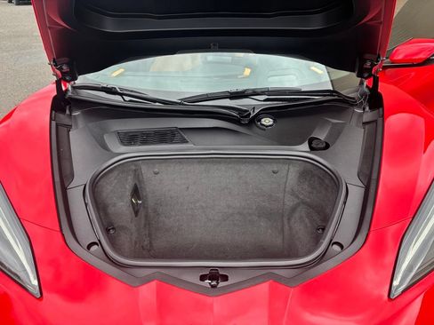 Used 2024 Chevrolet Corvette Stingray Preferred Cpe w/ Z51 Performance Package RWD image 22