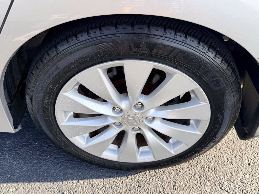 Used 2013 Honda Accord EX-L image 36