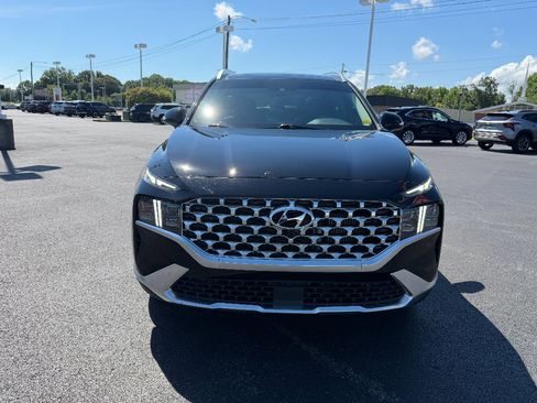 Used 2022 Hyundai Santa Fe Limited FWD image 2