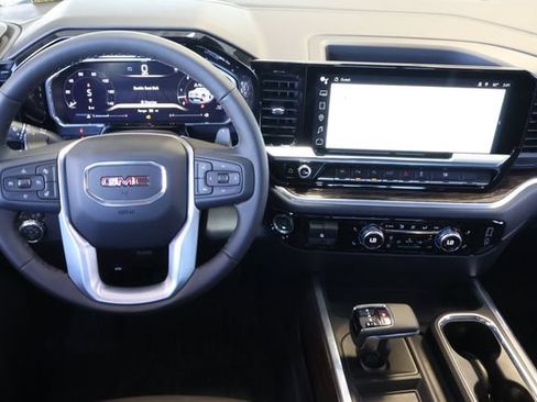 New 2026 GMC Sierra 1500 Elevation w/ Elevation Premium Package AWD/4WD image 19