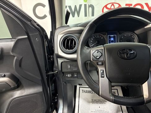 Used 2023 Toyota Tacoma SR5 RWD image 23