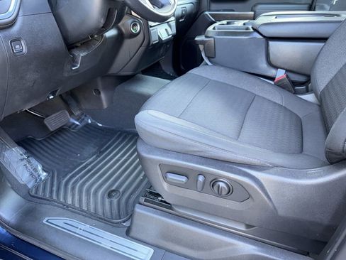 Used 2021 Chevrolet Silverado 1500 RST image 16