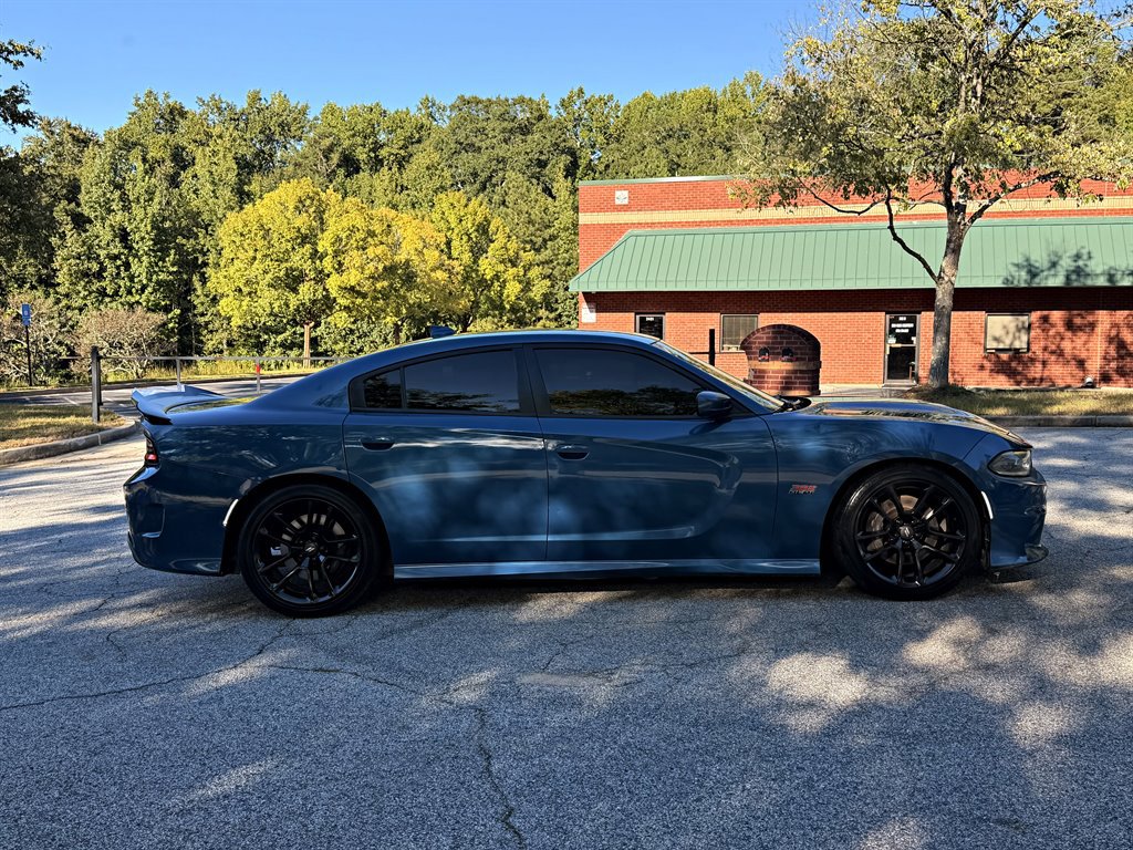 Used 2021 Dodge Charger Scat Pack RWD image 4
