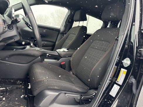 Used 2023 Honda HR-V Sport image 5