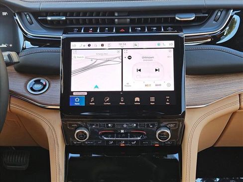 New 2025 Jeep Grand Cherokee L Summit image 13