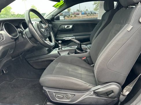Used 2019 Ford Mustang GT w/ Equipment Group 301A RWD image 22