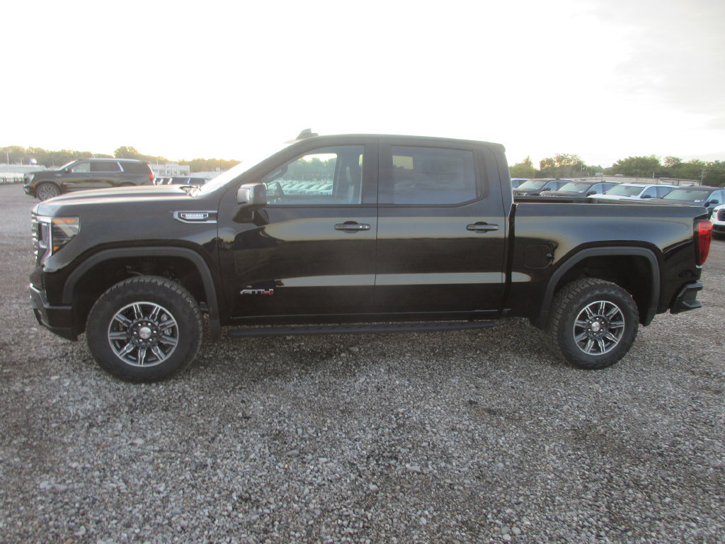 New 2026 GMC Sierra 1500 AT4 w/ AT4 Premium Package AWD/4WD image 9