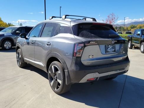 New 2026 Nissan Kicks SR w/ Cold Weather Package image 3