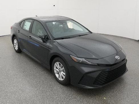 New 2026 Toyota Camry LE FWD image 13