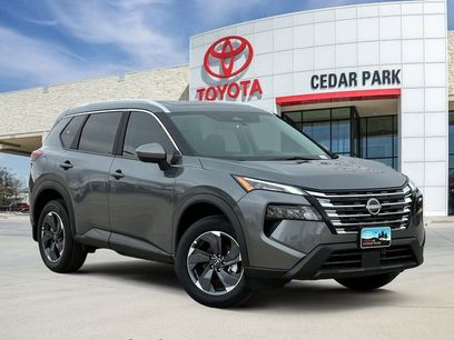 Used 2026 Nissan Rogue SV w/ SV Premium Package