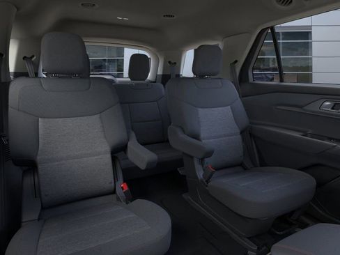 New 2026 Ford Explorer Active image 11