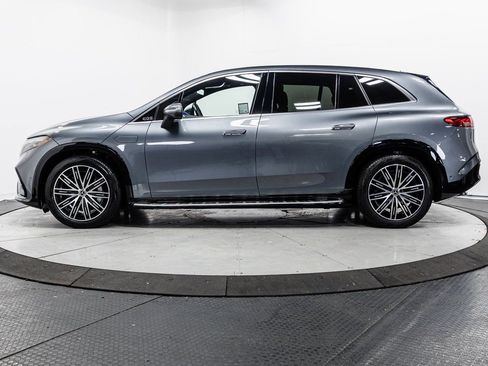 Used 2023 Mercedes-Benz EQS 580 4MATIC SUV image 4