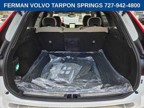 New 2026 Volvo XC60 B5 Plus w/ Protection Package Premier image 17