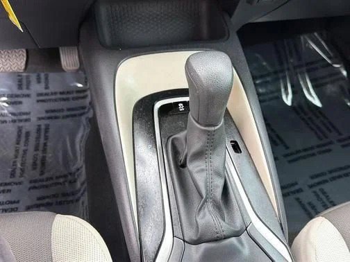 Used 2025 Toyota Corolla LE FWD image 15