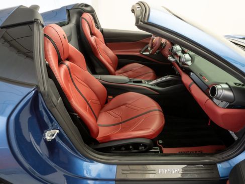 Certified 2021 Ferrari 812 GTS image 10