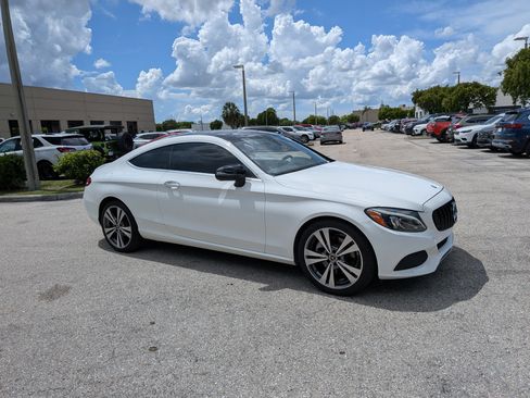 Used 2017 Mercedes-Benz C 300 Coupe image 2