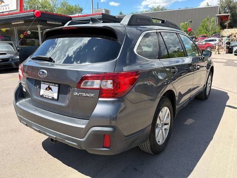 Used 2019 Subaru Outback 2.5i Premium AWD/4WD image 6