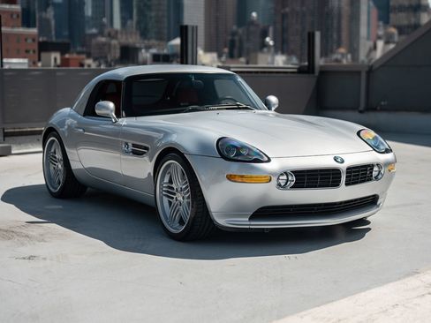 Used 2003 BMW Z8 RWD image 30