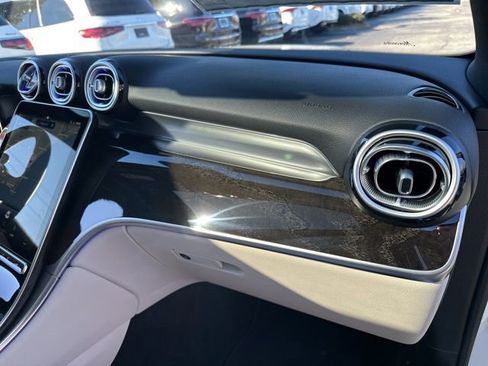 New 2026 Mercedes-Benz GLC 300 4MATIC image 35
