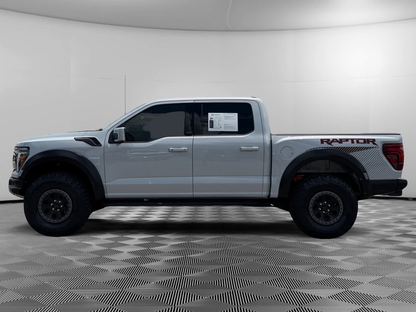 Used 2025 Ford F150 Raptor AWD/4WD image 7