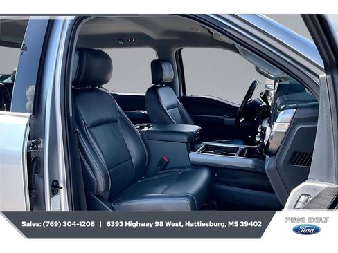 Used 2024 Ford F250 Lariat w/ Lariat Ultimate Package AWD/4WD image 6